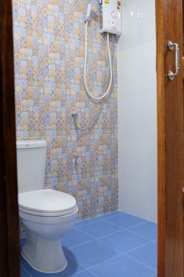 チエンマイ Tangmo Houseホステル エクステリア 写真